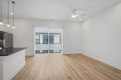 2217 N Fitzhugh Avenue #202, Dallas, TX 75204 - Photo 15