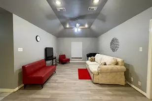 102 Lum Ln, Denison, TX 75020 - Photo 3