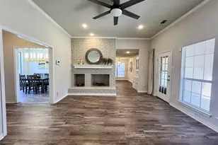 418 Whispering Hills Dr, Duncanville, TX 75137 - Photo 11