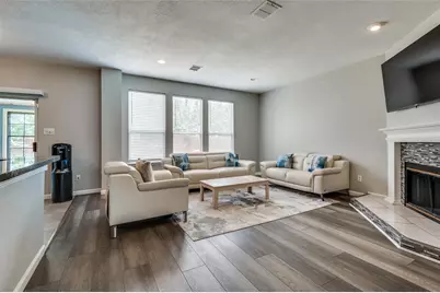 817 Pryor Drive, Arlington, TX 76001 - Photo 7
