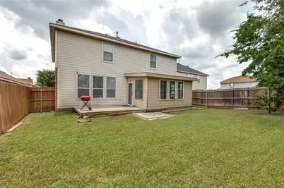 817 Pryor Drive, Arlington, TX 76001 - Photo 3