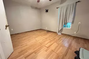 2132 N Sylvania Ave, Fort Worth, TX 76111 - Photo 7