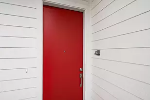 2217 N Fitzhugh Ave, Dallas, TX 75204 - Photo 5
