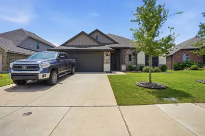820 Boomer Lane, Ferris, TX 75125 - Photo 1