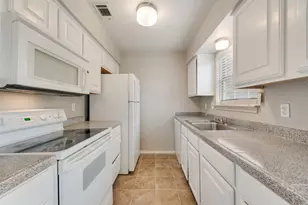 1013 Parkway Terrace, Cedar Hill, TX 75104 - Photo 7