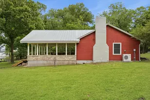 542 W Lake Dr, Weatherford, TX 76087 - Photo 15