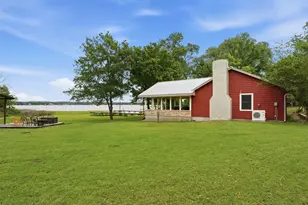 542 W Lake Dr, Weatherford, TX 76087 - Photo 1