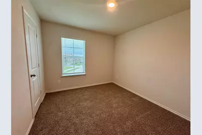 3917 Oakcrest Lane, Princeton, TX 75407 - Photo 17