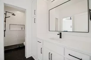 10226 Northlake Dr, Dallas, TX 75218 - Photo 29