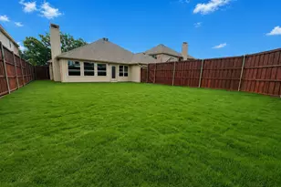 2075 Sunset Ln, Lewisville, TX 75067 - Photo 23