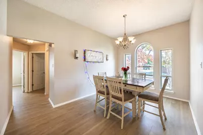 2075 Sunset Lane, Lewisville, TX 75067 - Photo 5