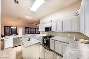 2075 Sunset Ln, Lewisville, TX 75067 - Photo 7