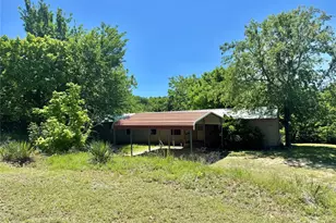 1135 Ira Ward Ln, Gainesville, TX 76240 - Photo 11