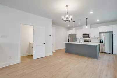 2345 Benbrook Drive, Fort Worth, TX 76110 - Photo 23