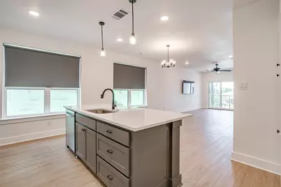 2345 Benbrook Drive, Fort Worth, TX 76110 - Photo 21