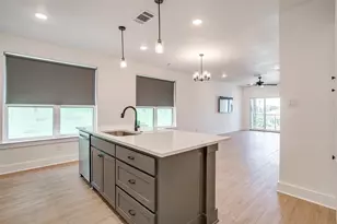 2345 Benbrook Dr, Fort Worth, TX 76110 - Photo 21