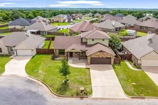 130 Elk Cv, Stephenville, TX 76401 - Photo 3