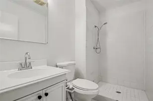 2905 Arcadia Ln, Carrollton, TX 75007 - Photo 25