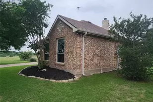 7009 Turnberry Dr, Cleburne, TX 76033 - Photo 5
