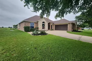 7009 Turnberry Dr, Cleburne, TX 76033 - Photo 3