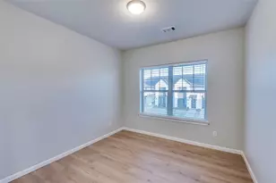 1417 Birds Fort Trail, Arlington, TX 76005 - Photo 17