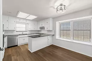 3024 Sweet Briar St, Grapevine, TX 76051 - Photo 25