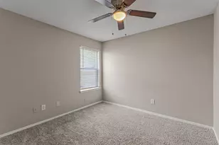 1012 High Crest Dr, Azle, TX 76020 - Photo 15