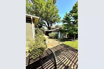 5522 Mercedes Avenue, Dallas, TX 75206 - Photo 17