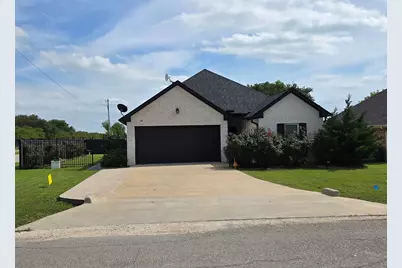 430 Alexander Street, Hillsboro, TX 76645 - Photo 1