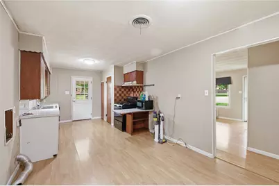 723 Clements Avenue, Van Alstyne, TX 75495 - Photo 9