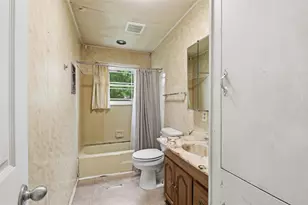 723 Clements Ave, Van Alstyne, TX 75495 - Photo 17