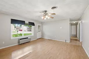 723 Clements Ave, Van Alstyne, TX 75495 - Photo 7