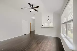 128 Tall Meadow St, Azle, TX 76020 - Photo 5