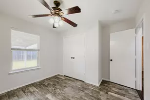 128 Tall Meadow St, Azle, TX 76020 - Photo 17
