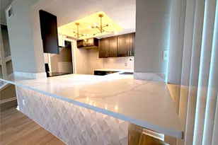 2636 Nina Cir, Grand Prairie, TX 75052 - Photo 3