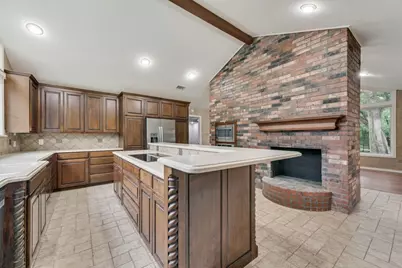 4500 Hacienda Drive, Arlington, TX 76017 - Photo 9