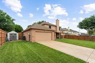 1414 Saddleback Ln, Lewisville, TX 75067 - Photo 33