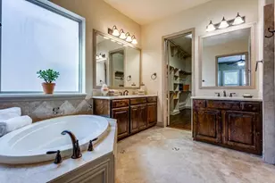 2329 Chadwick Ln, Garland, TX 75044 - Photo 17