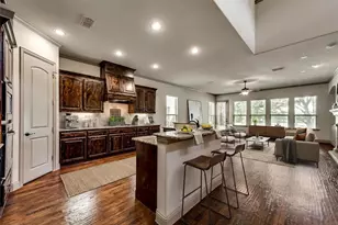 2329 Chadwick Ln, Garland, TX 75044 - Photo 9