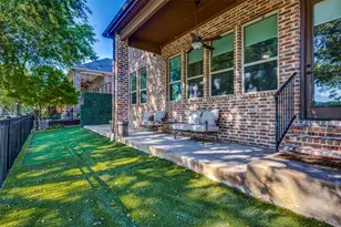 2329 Chadwick Ln, Garland, TX 75044 - Photo 3