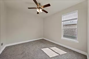 10401 Table Bluff St, Aubrey, TX 76227 - Photo 15