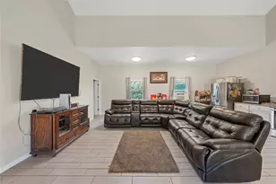 1571 Highland Pkwy, China Spring, TX 76633 - Photo 11