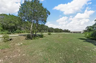 1571 Highland Pkwy, China Spring, TX 76633 - Photo 5