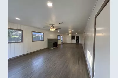 4876 E Williams Spring Rd, Fort Worth, TX 76135 - Photo 7