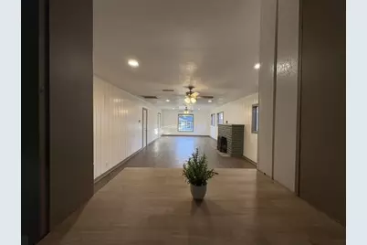 4876 E Williams Spring Rd, Fort Worth, TX 76135 - Photo 5