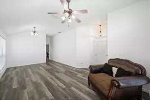 7321 Grass Valley Tr, Fort Worth, TX 76123 - Photo 19