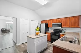7321 Grass Valley Tr, Fort Worth, TX 76123 - Photo 5