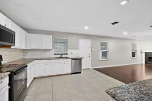 2216 Chestnut Dr, Little Elm, TX 75068 - Photo 15