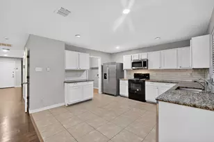 2216 Chestnut Dr, Little Elm, TX 75068 - Photo 13