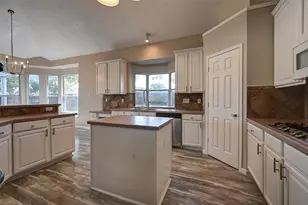 7500 Parkgate Dr, Fort Worth, TX 76137 - Photo 17